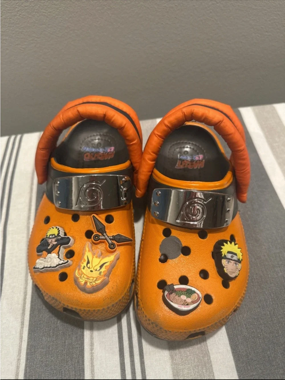 Crocs x Naruto Shippuden Kids C11 Orange Clogs with Naruto Jibbitz